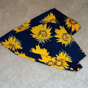 Navy Sunflower Scarf - NWOT